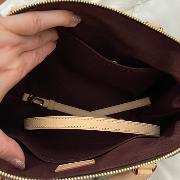 Louis Vuitton Rivoli MM Monogram New Sold Out - Picture 8 of 11